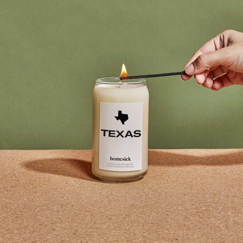 Homesick Scented Candles for Home (Hawaii) - 13.75 oz Long-Lasting Soy Wax Jar Candle for Women & Men for All Occasions, 60-80 Hours Burn Time - Notes of Pineapple & Coconut - Image 2